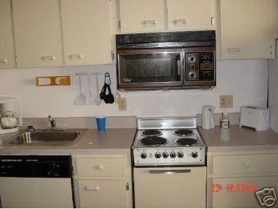 Fantasy Island Resort - Unit Kitchen