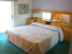 Celebrity Resorts Indian Shores - Unit Bedroom