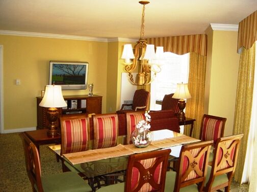 Marriott's Grand Chateau - Unit Dining Area