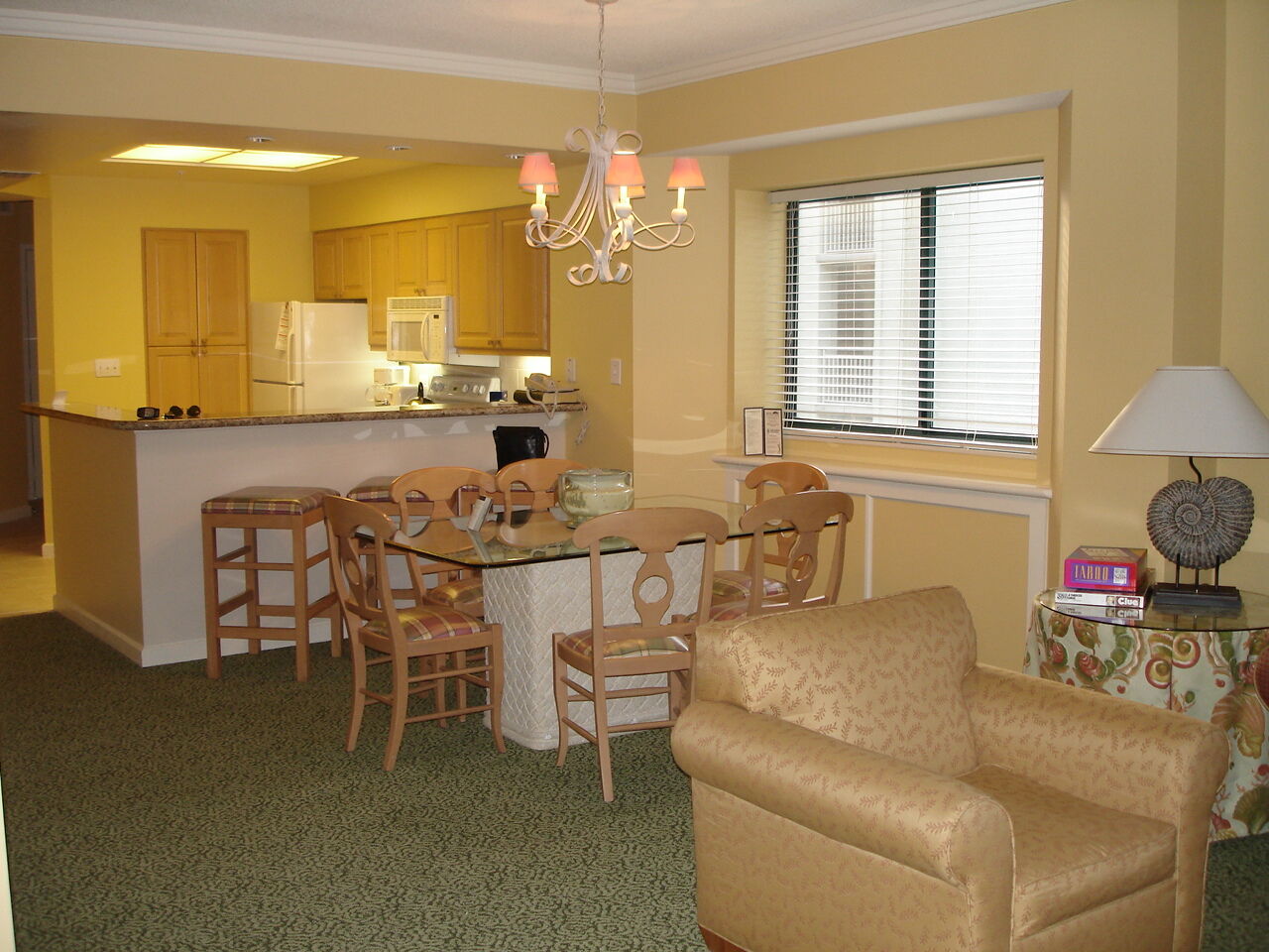 Marriott's Barony Beach Club - Unit Dining Area