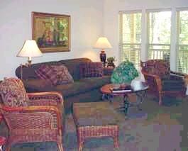 Escapes! to Bella Vista Village - The Greens - Unit Living Area