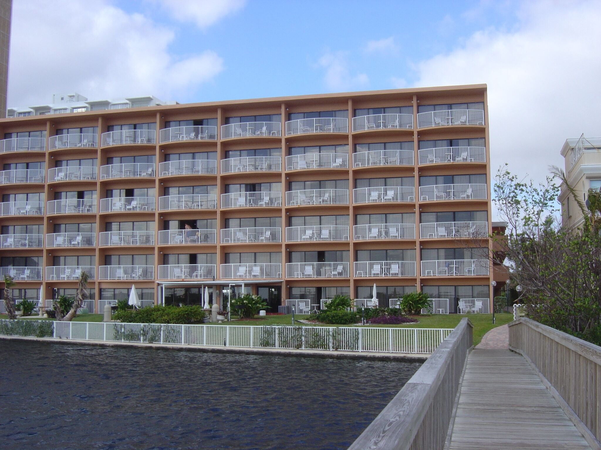 Canada House Beach Club