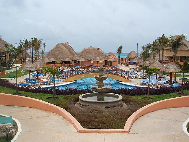 Occidental Allegro Playacar - Pool