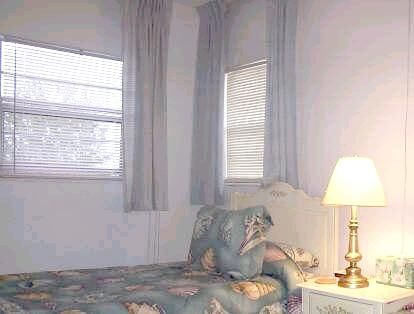 Freeport Resort & Club - Unit Bedroom