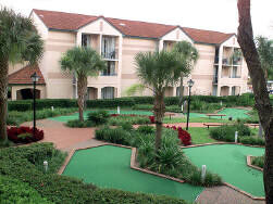 Blue Tree Resort at Lake Buena Vista - Miniature Golf