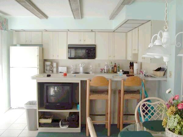 Sea Club V - Unit Kitchen