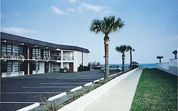 Club Sea Oats