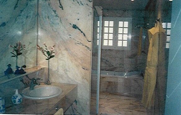 Palm Oasis - Unit Bathroom
