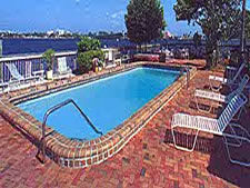 Palm Beach Resort & Beach Club - Pool