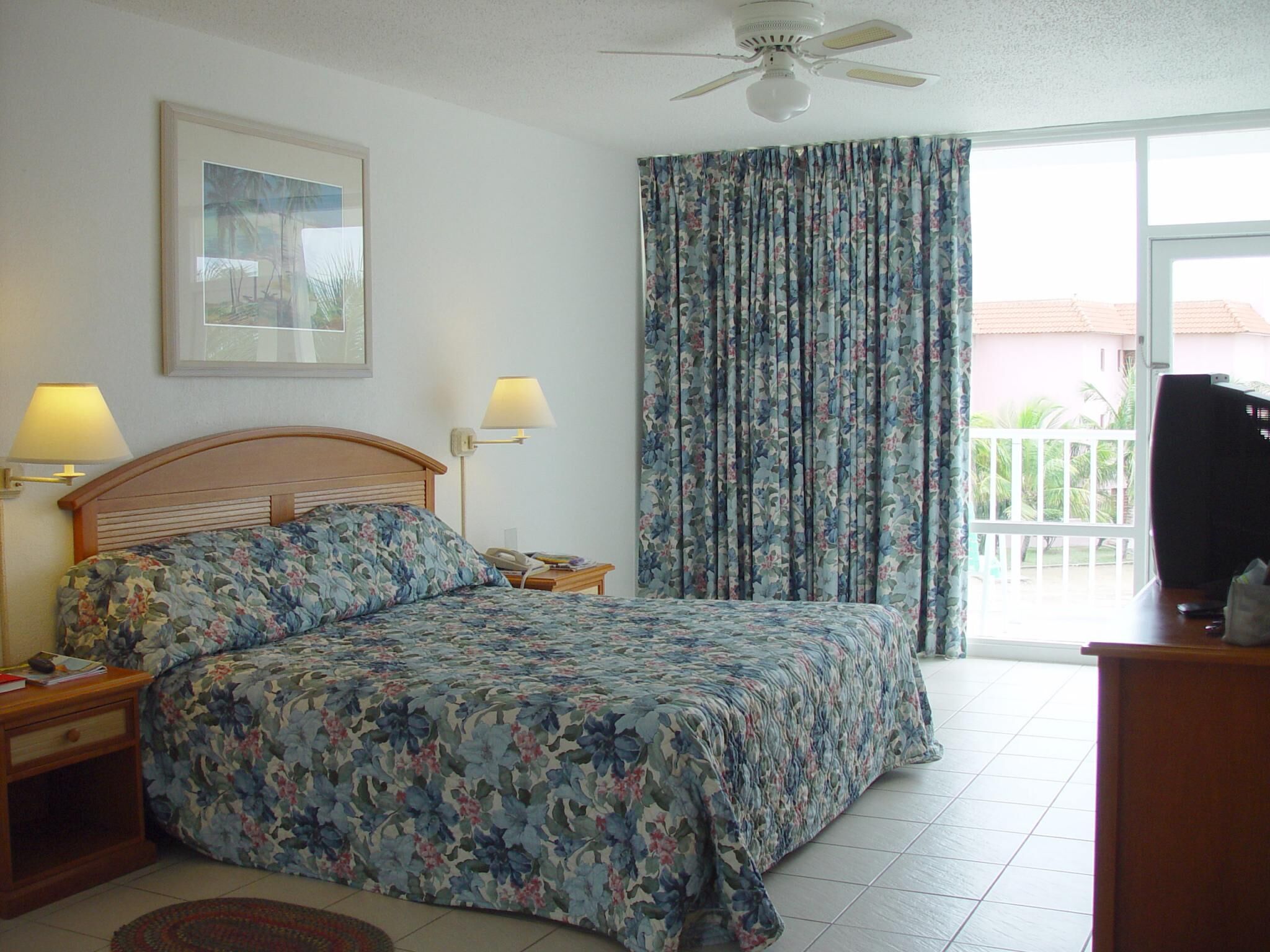 La Cabana Beach & Racquet Club - Unit Bedroom