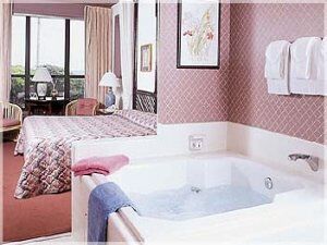 Marriott's Monarch Oceanfront in Sea Pines - Unit Bathroom