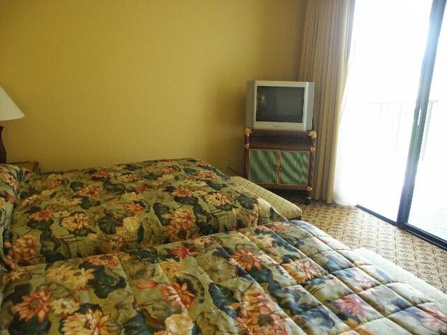 The Bay Club at Waikoloa Beach - Unit Guest Bedroom