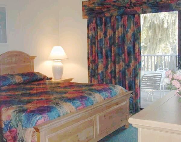 Brigantine Quarters - Unit Bedroom