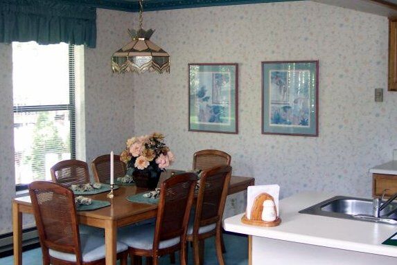 Room at Quality Hill Resort Villas