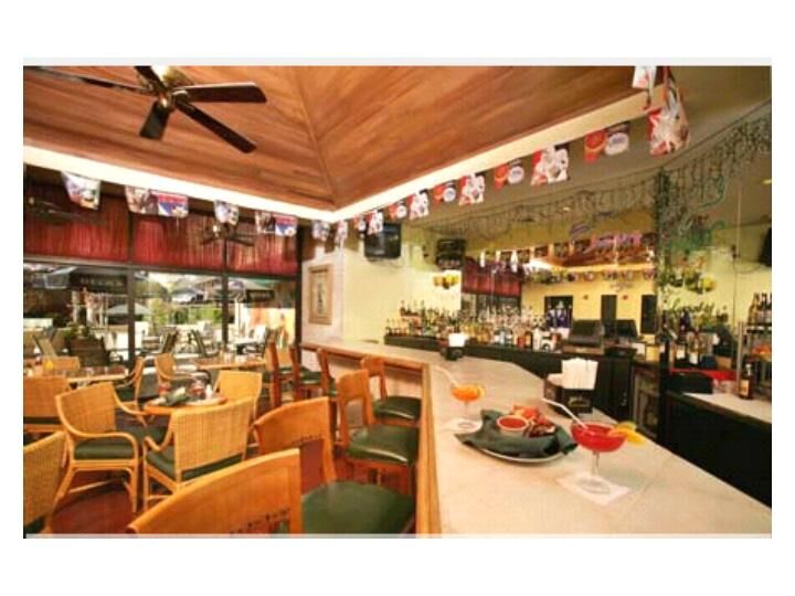 Driftwood Worldgate Resort - Bar