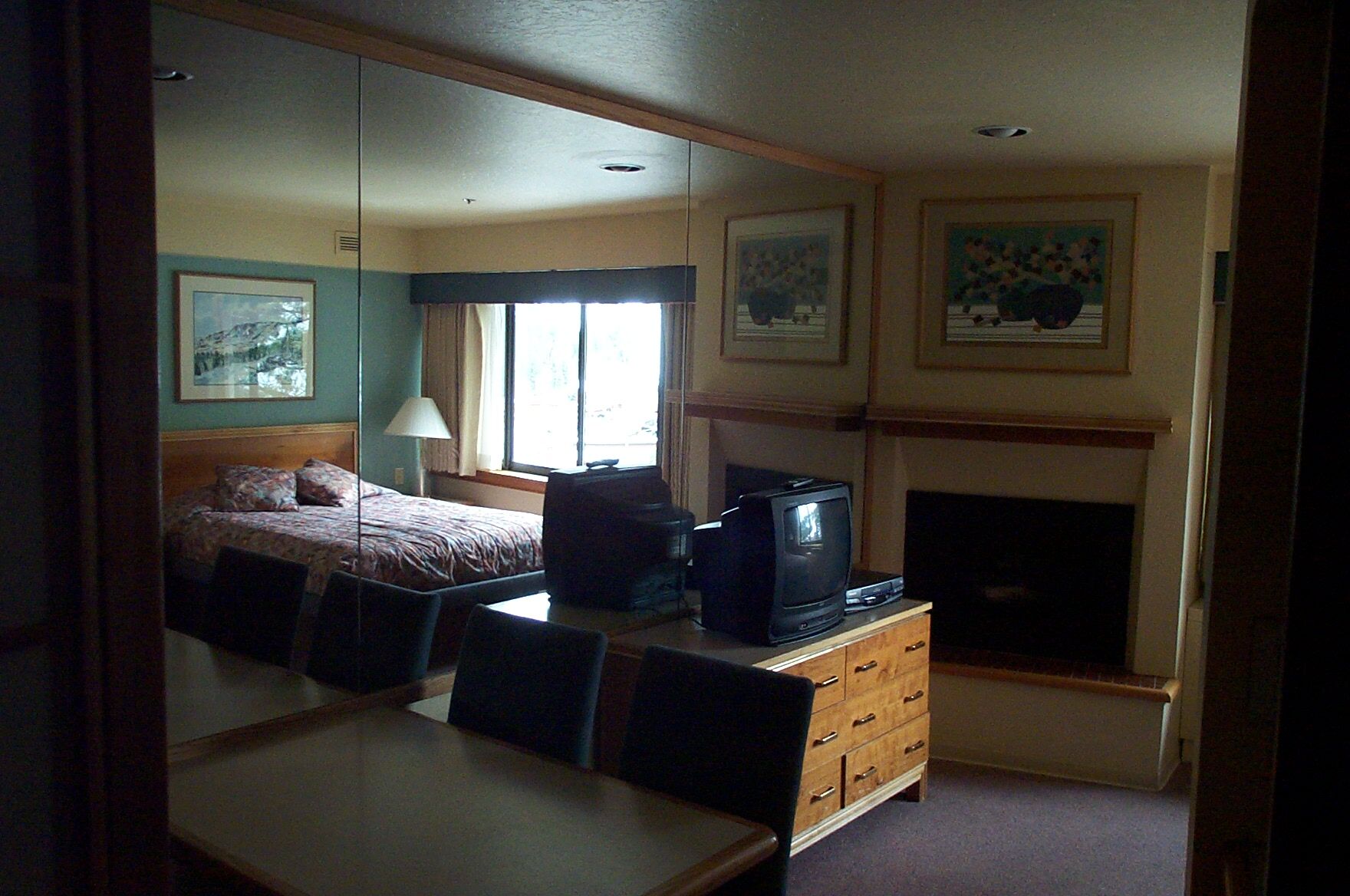 Tahoe Seasons Resort - Unit Bedroom