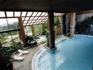 Canyon Woods - indoor pool