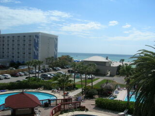 Coral Reef Beach Resort