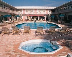 Driftwood Beach Club - Pool