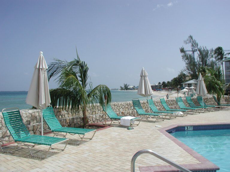 Plantation Village Beach Resort - Pool