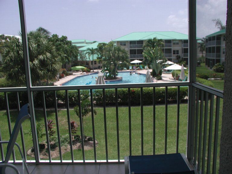 Plantation Village Beach Resort - Unit Balcony
