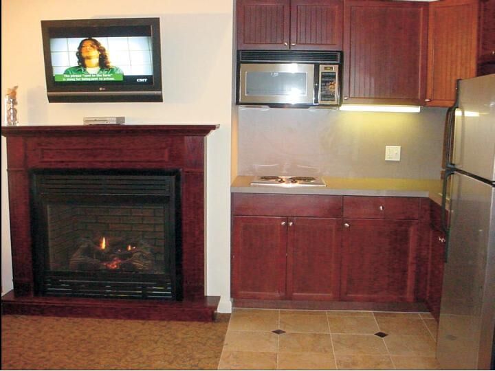 Oceancliff I & II - Unit Kitchenette