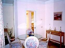 Palm Oasis - Unit Dining Area