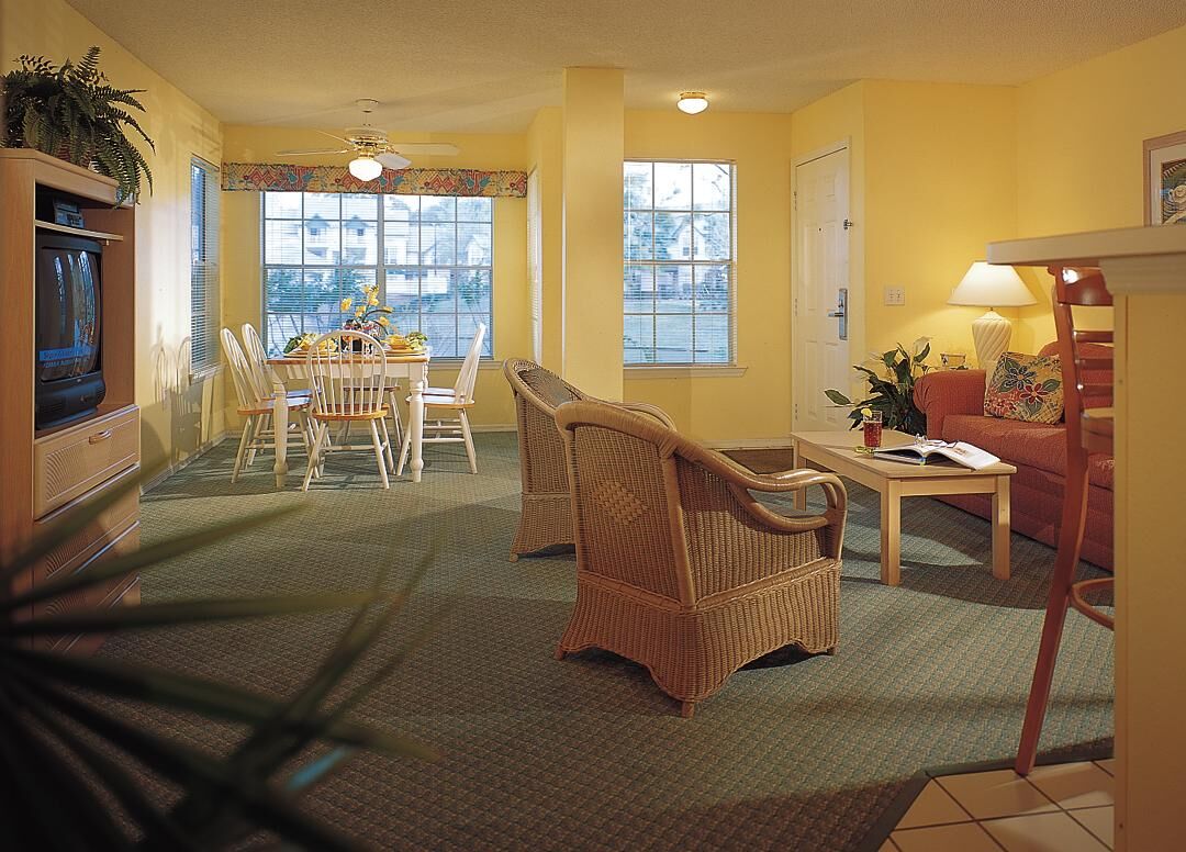 Oak Plantation Vacation Ownership Resort - Unit Living Area