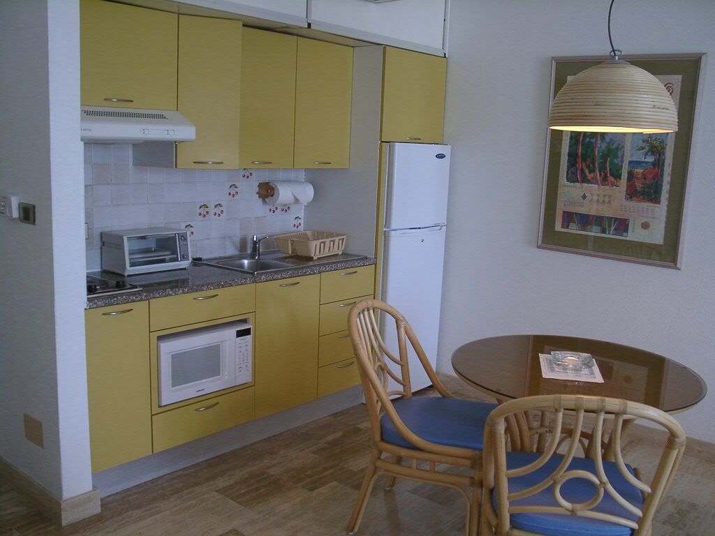 Royal Islander Club la Plage - Unit Kitchen