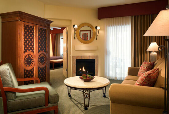 Sheraton Desert Oasis - Villa Living Area