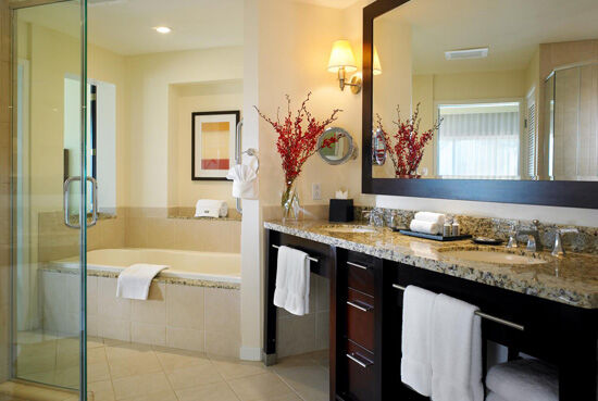 The Westin Mission Hills Villas - Unit Bathroom