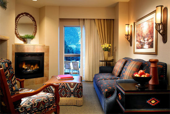 Sheraton Mountain Vista - Unit Living Area