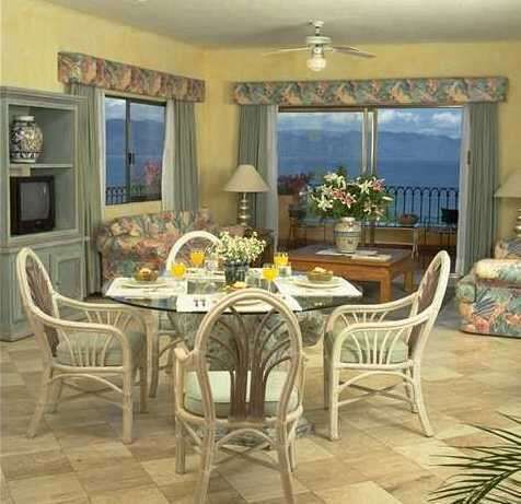 Club Velas Vallarta - Unit Dining Area