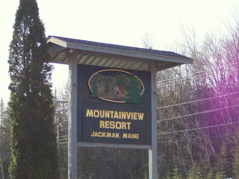 Mountainview Resort - Sign