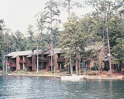 Martin Terrace - Redbud Villas